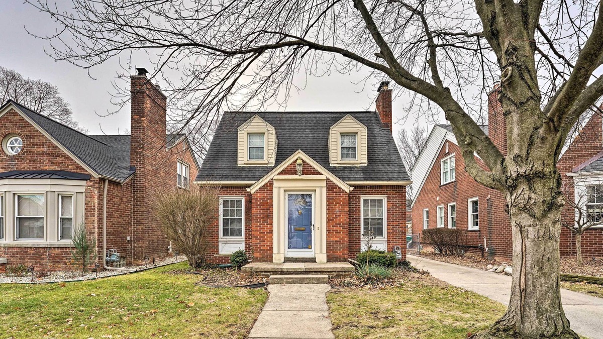 Dearborn Cottage | Dearborn Home w/Games & Furnished Patio