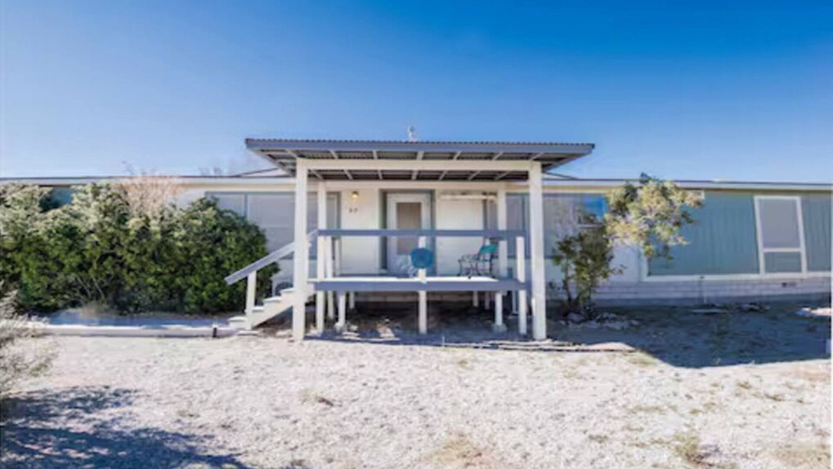 Beatty House | Death Valley Double Suite 3-bedroom house with WiFi, AC