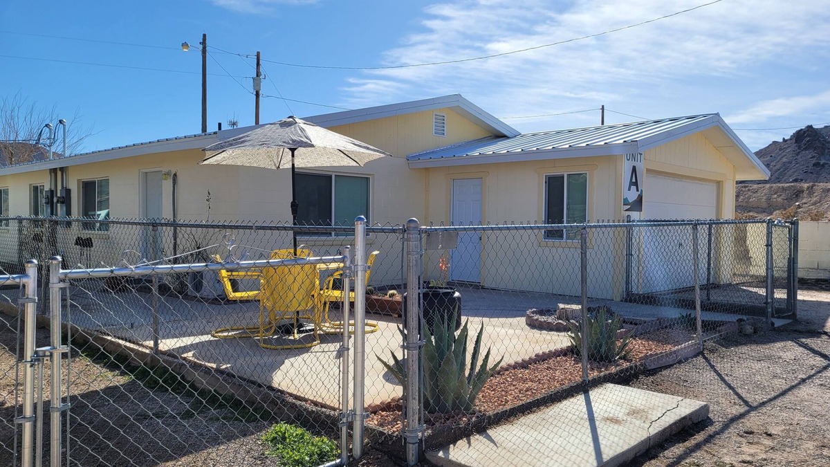 Beatty House | Death Valley Gateway Suite-A