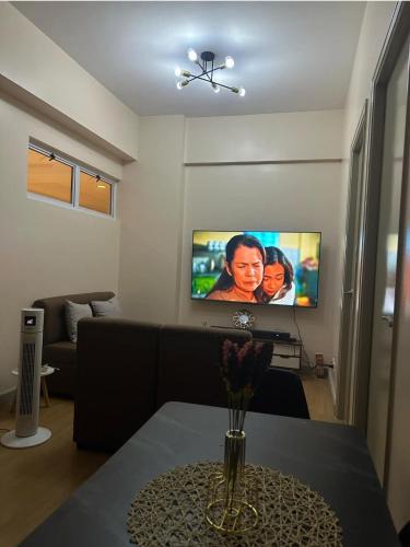 Paco Apartment | Debz Zen Getaway