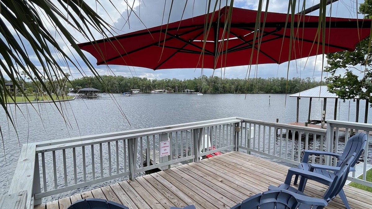 Homosassa House | Dec-Feb Monthly/Weekly rates, Homosassa River home with Springs and Gulf Access