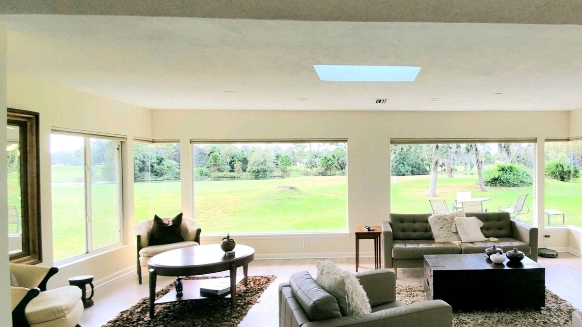 St Andrews House | <:>< DEC -JAN WINTER SPECIALS, COURSE VIEW, 2 /2 CLOSE 2 BEACH, RESTAURANTS,POOL