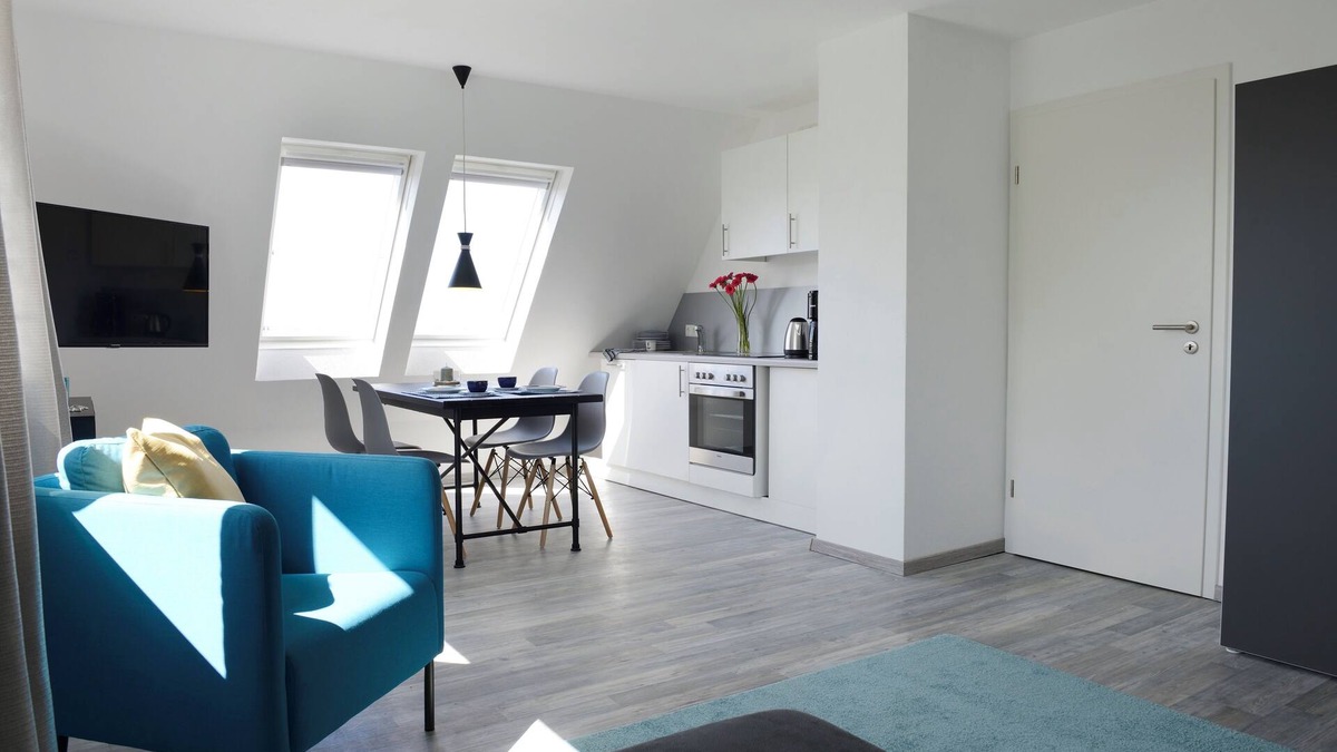Laboe Apartment | Deck 3 - Ostseebad Laboe - view of the Kiel Fjord and only 200m to the water