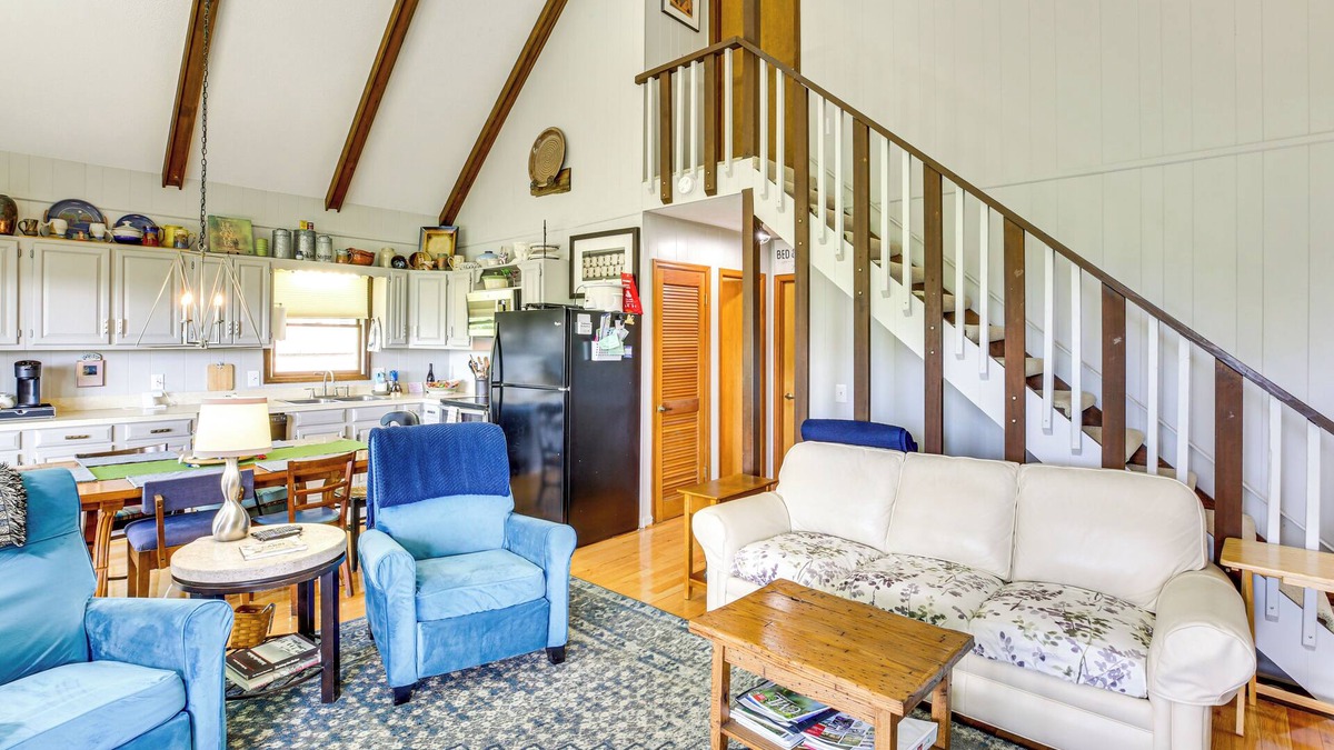 Zionville Cabin | Deck, Fire Pit, Games: Family Escape Near Boone