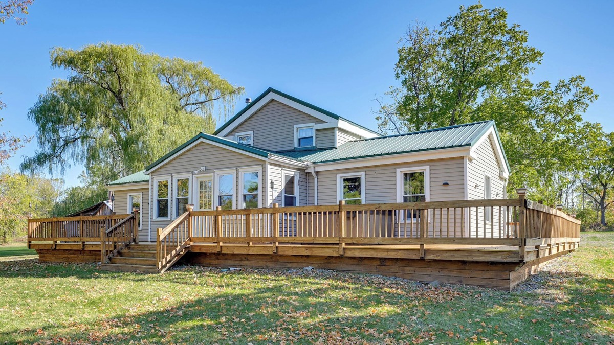 Ovid House | Deck & Hot Tub: Pet-Friendly Seneca Lake Home!