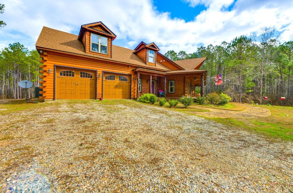 Pine Mountain House | Deck, Smoker and Yard Peaceful Gem in Pine Mountain