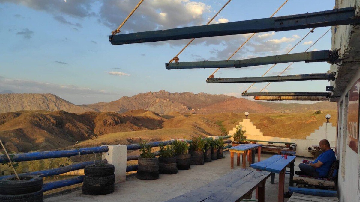 DogubeyazIt House | Dede Sebo Camping