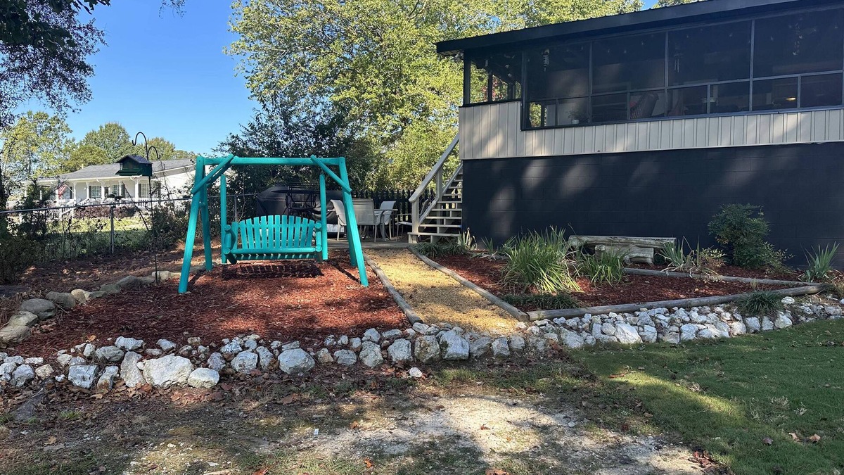 Centre House | Deep Water Lake House