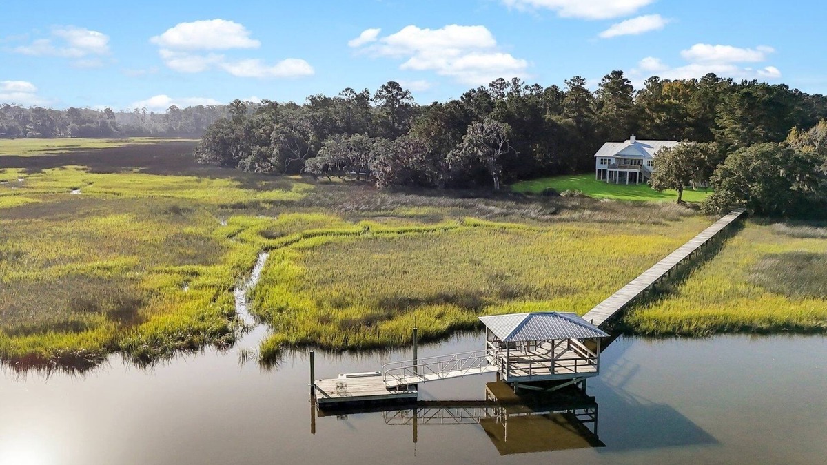 Midway House | Deep water/Marsh View, Sleeps 10