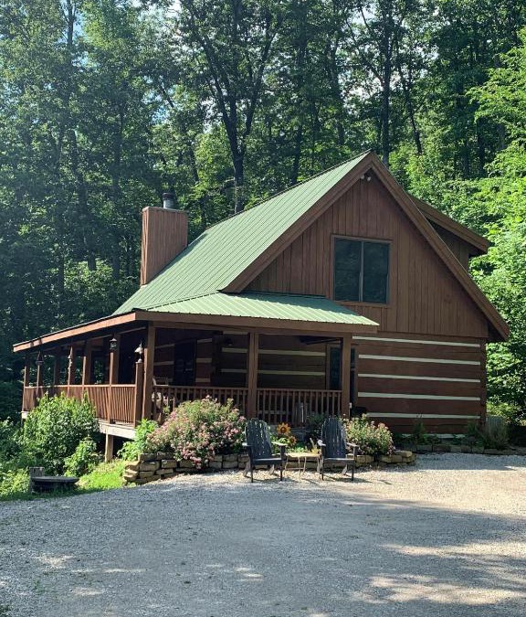 Helmsburg House | Deer Dance Log Cabin