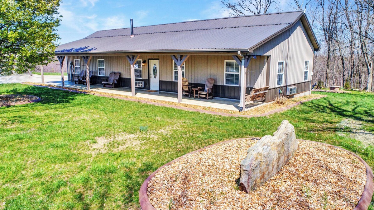 Cave City House | Deer Jenny at Mammoth Cave NP! w/Fire Pit!
