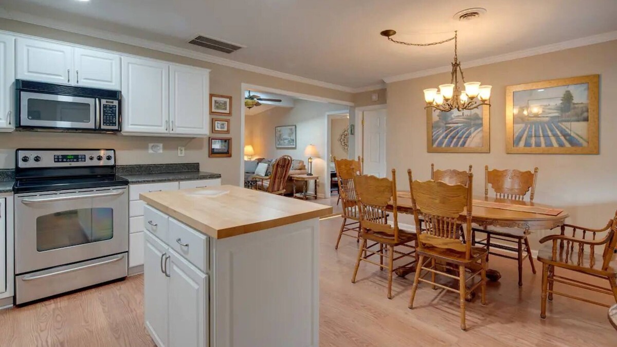 Lake Lure Cabin | Deer Meadow Cabin in Charming Lake Lure Community - NOW Welcoming Guests!