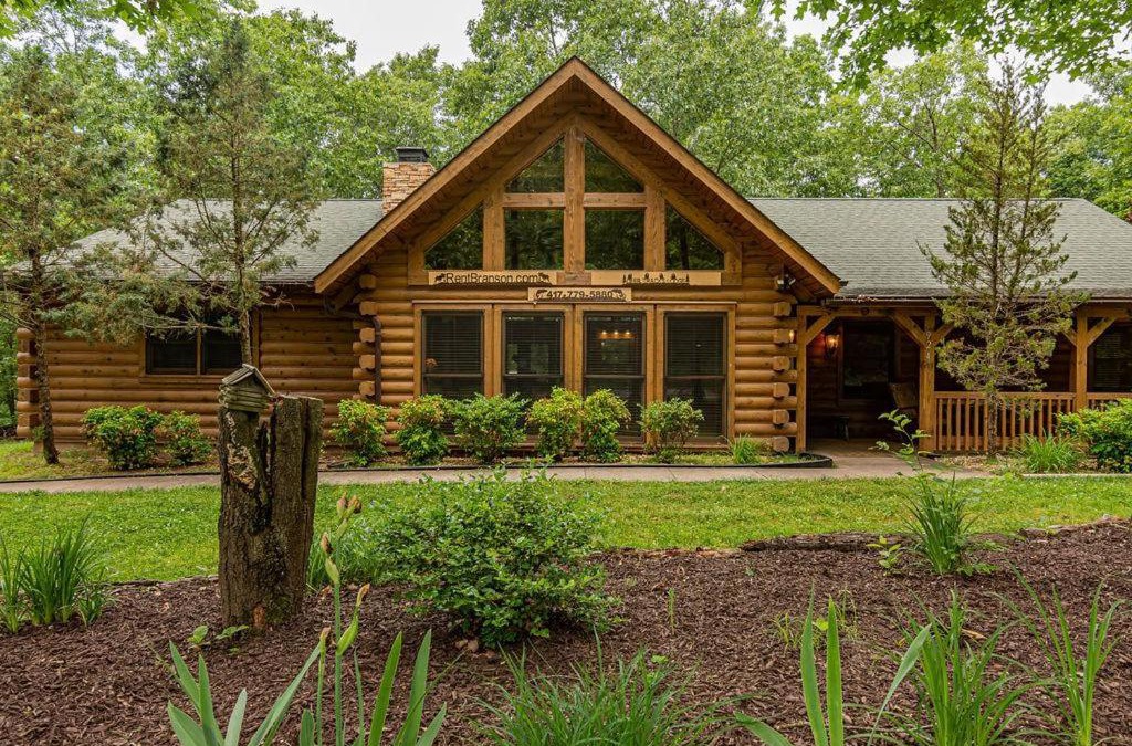 Ridgedale House | Deer Tracks with HotTub, GameTable