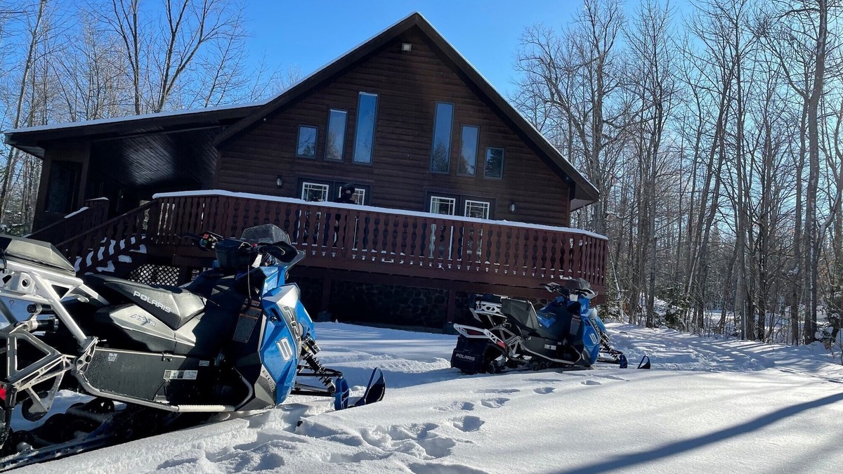 Bergland Cabin | Deerwood Cabin on Lake Gogebic