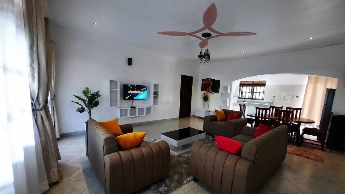 Mityana Apartment | Deerwood Family Apartments #B