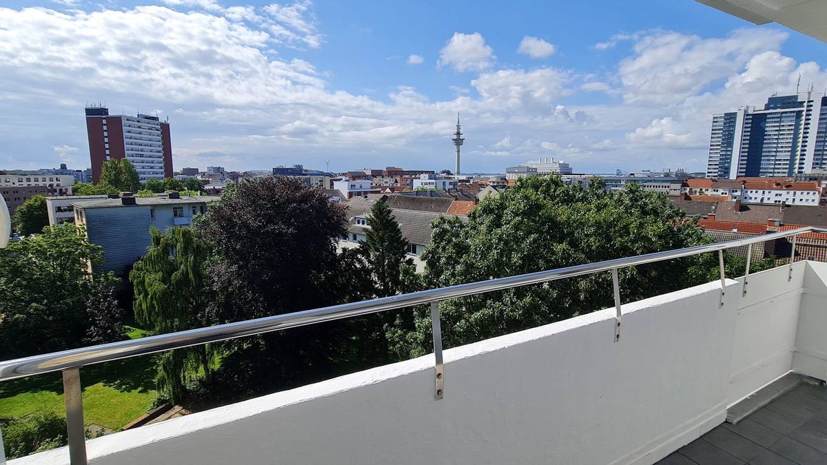 Bremerhaven Apartment | DEICHLIEBE 1 - fantastic view, own garage & contactless check-in
