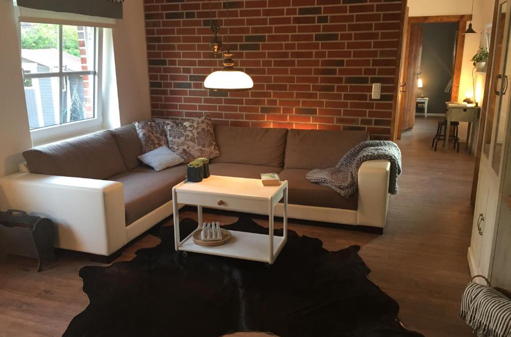 Neuendorf b. Elmshorn Apartment | DeichSch(l)af