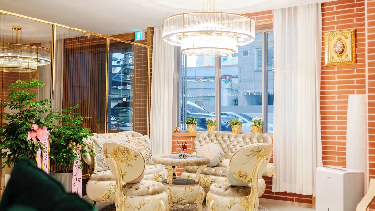 Chungmu Hotel | DELAMOUR Hotel