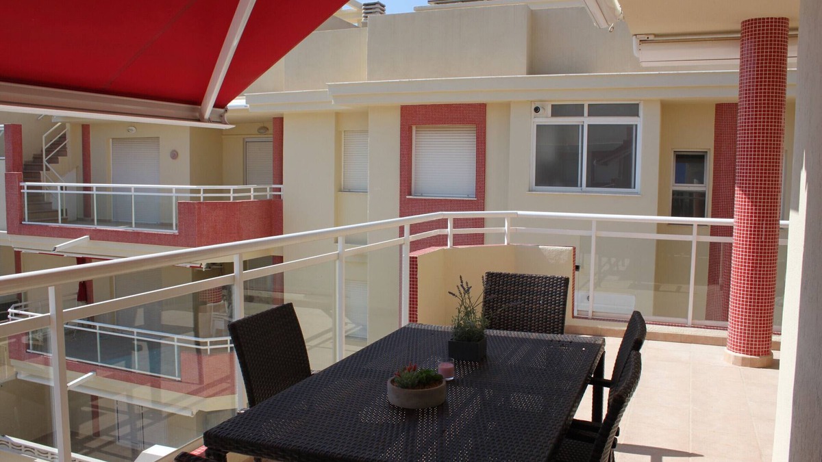 Xeraco Beach Apartment | Delfines VII bl.II esc.I 2º pta.5 Only families