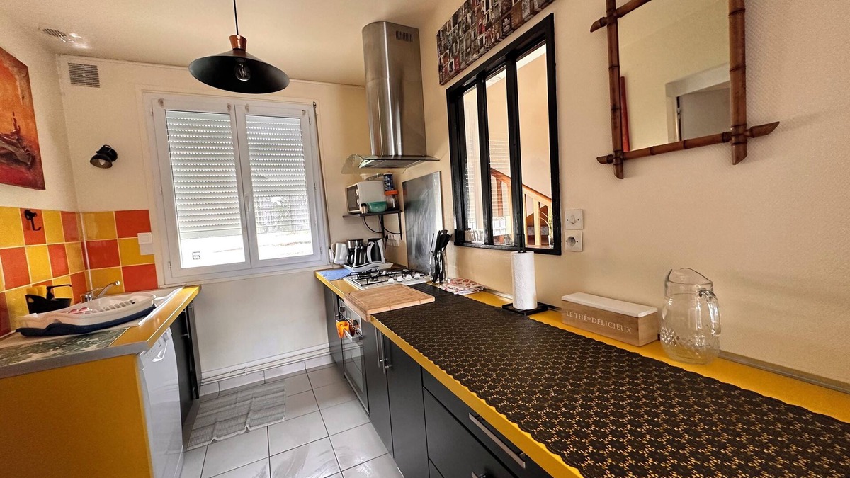 Ploubazlanec House | Delightful 2-bedroom house with WiFi in Ploubazlanec