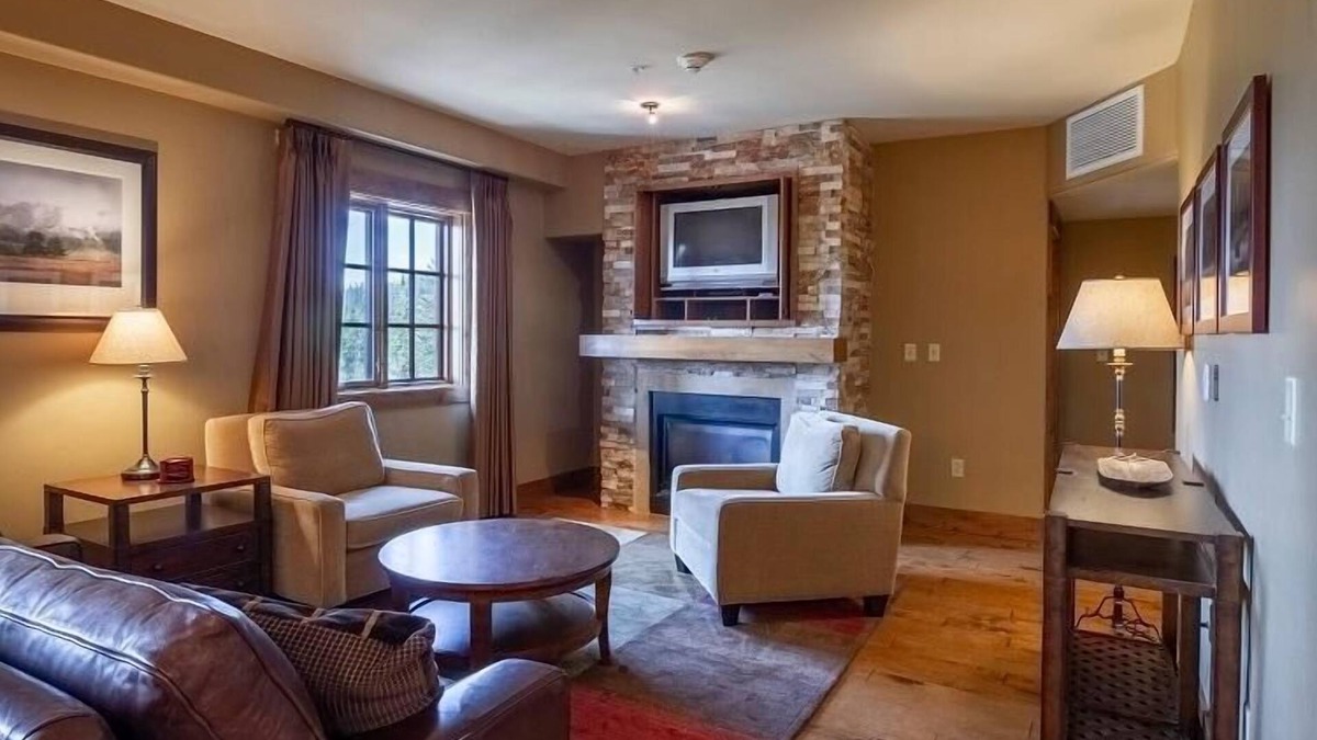 Tamarack Condo | Delightful 2 BR Condo with Fireplace and Patio