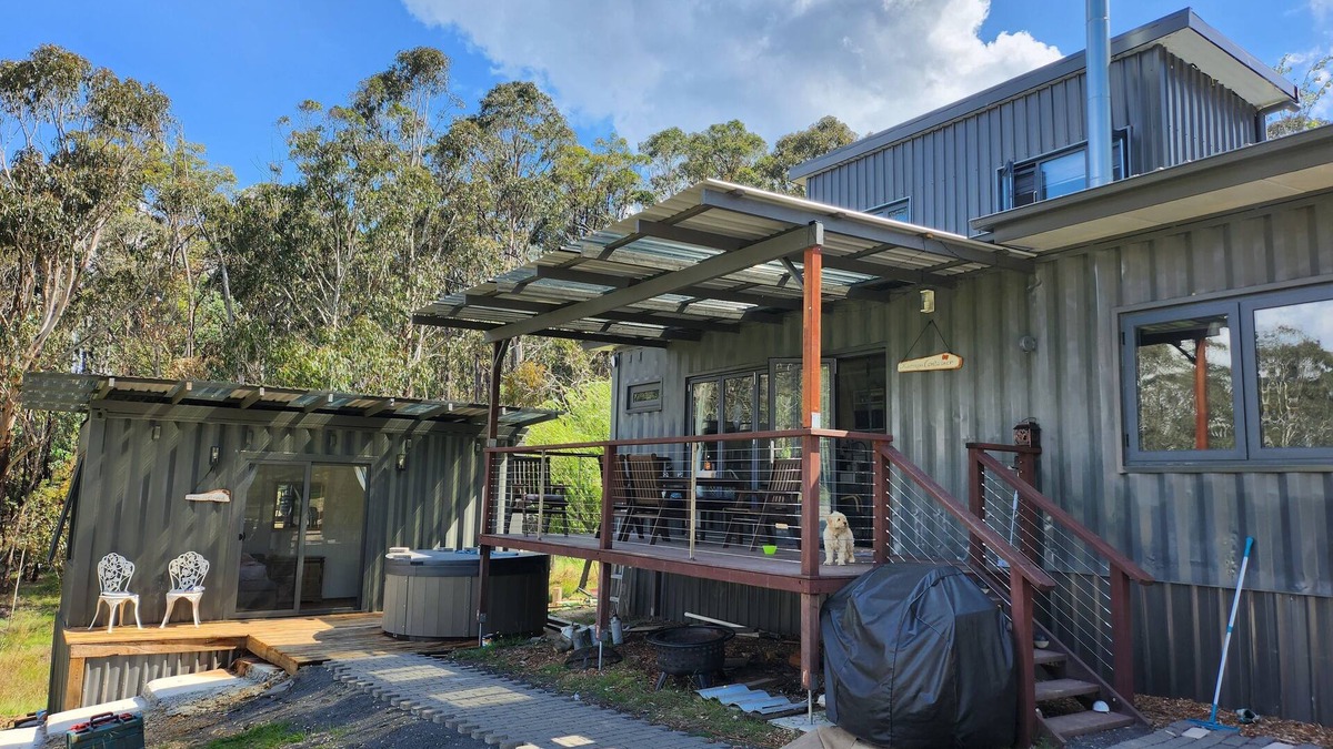 Hartley Other | Delightful 3-4 BR 2Bath Container Home with views