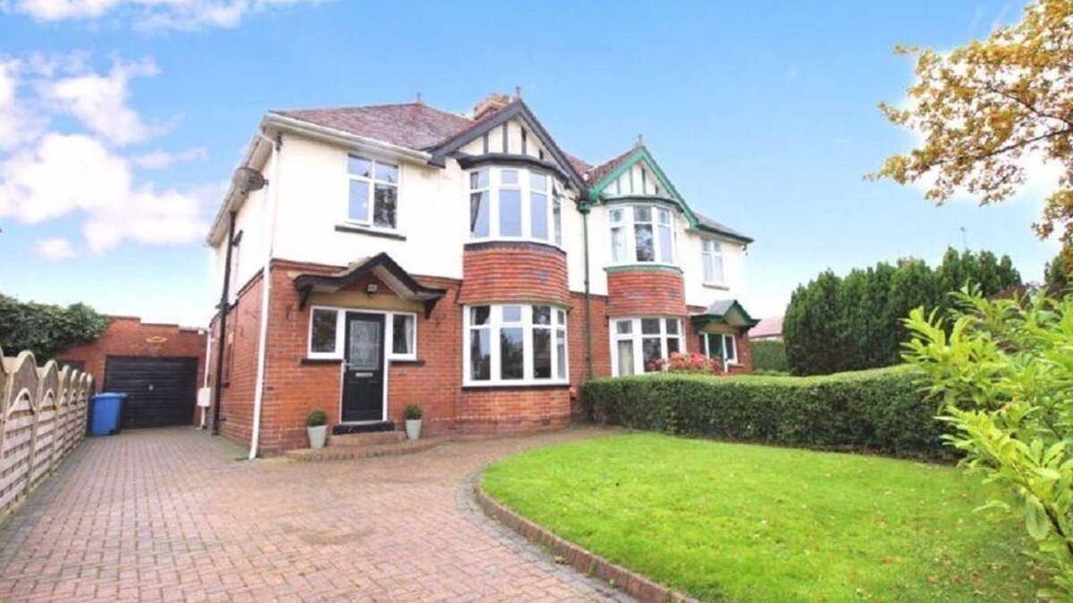 Scarborough House | Delightful 3 Bedroom Scarborough Semi