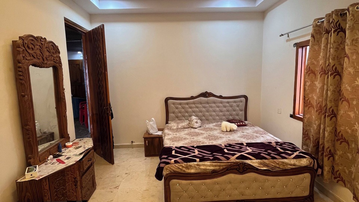 Toli Chowki Apartment | Delightful 3-bedroom penthouse apartment with WiFi in vibrant Hyderabad