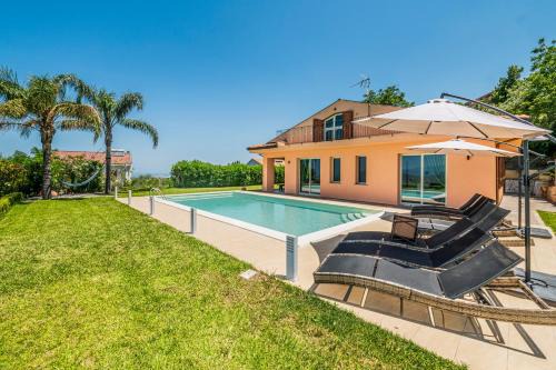 Castroreale Villa | Delightful 4 Bed Villa with Heated pool & Jacuzzi Overlooking Aeolian Islands