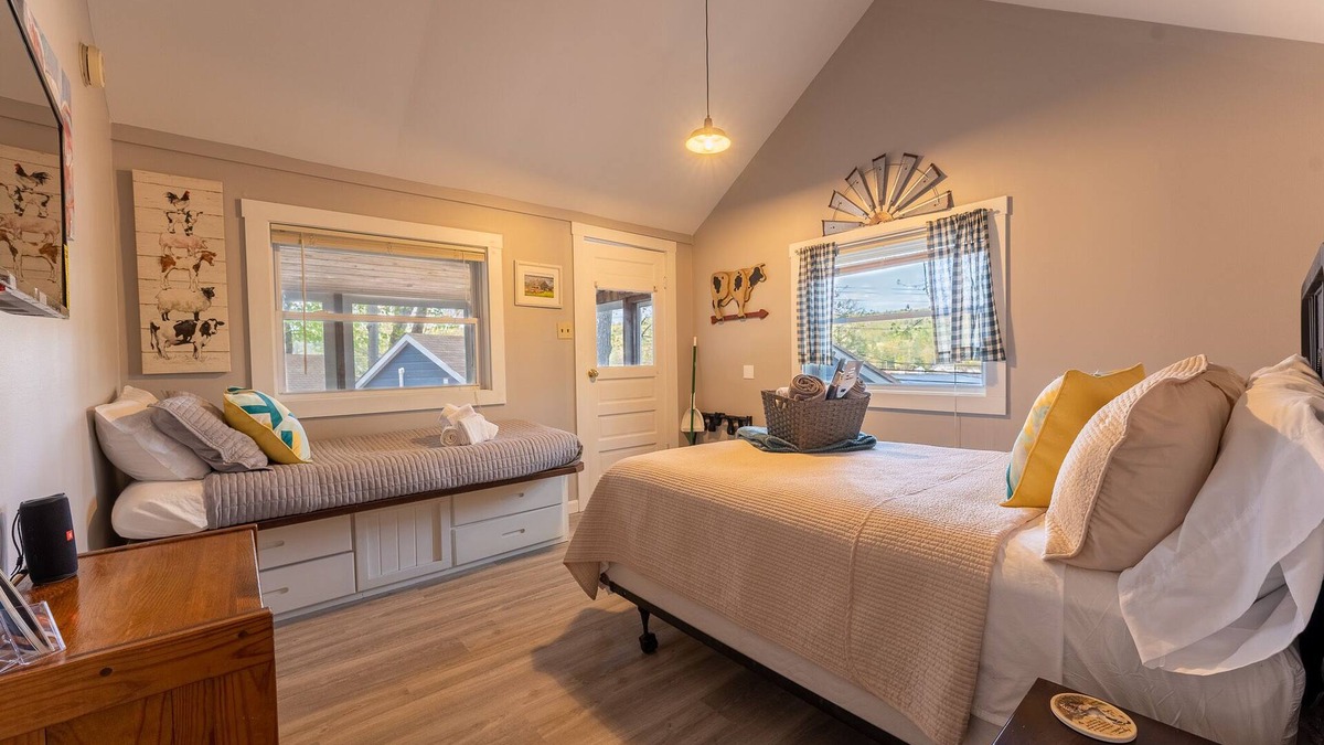 Alton Bay Cabin | Delightful cabin lake views & access now featuring AC Wi-FI and TV sleeps 3