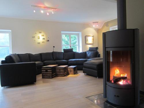 Longchamps-bertogne House | Delightful Castle in Bastogne with bubble bath