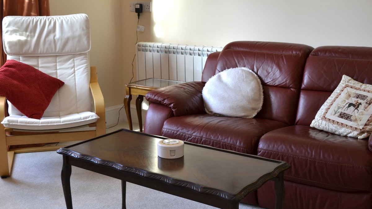 Bampton Apartment | Delightful cozy Devon home, near shops, pub, country walks and beautiful Exmoor