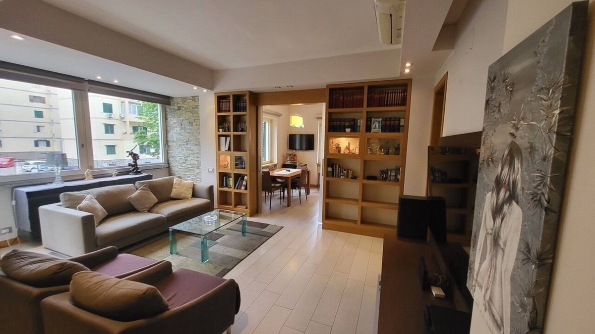 Arenella Apartment | Delightful Holiday House in Naples, equipped with every comfort.