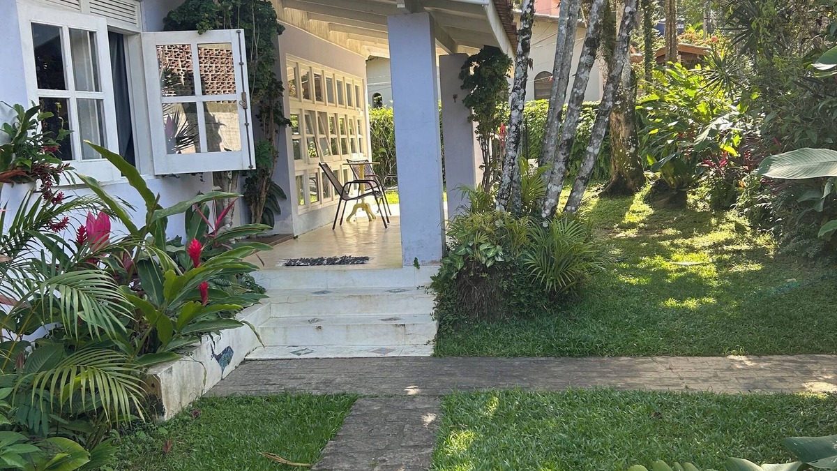 Praia da Fortaleza House | Delightful house 100 m from the beach, 3 bedrooms (two suites), 2 bathrooms.