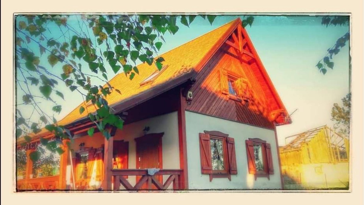 Grunwald Cottage | Delightful SPA Cottage with Fire Place and Sauna