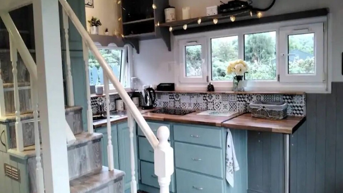 Dublin House | Delightful Tiny House with stunning views in the Dublin Mountains!nn