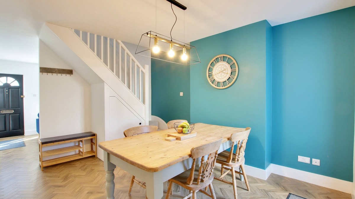 Worthing Cottage | Delightful two bedroom cottage near town centre