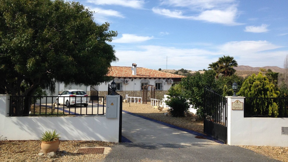 Cantoria Villa | Delightful villa in rural location with own private swimming pool and garden
