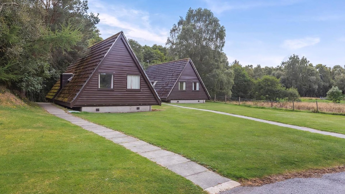 Invergordon Ski Chalet | Delny Highland Lodge