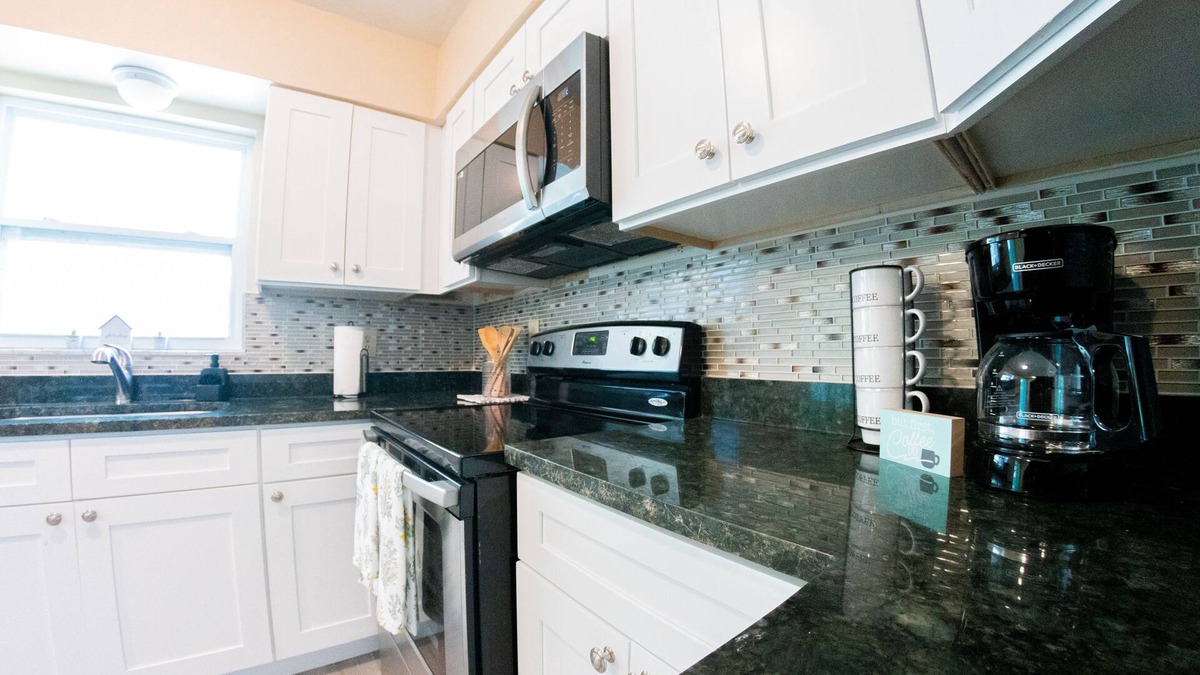 Greater Palm River Point CDC House | Delray House With Hot tub & Game Room