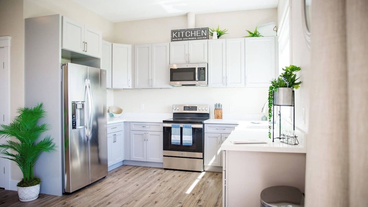 Rio Vista Other | Delta Retreat for Large Groups