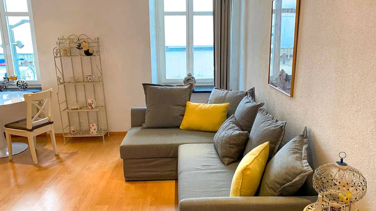 Rorschach Apartment | Deluxe Apartment at Lakeside