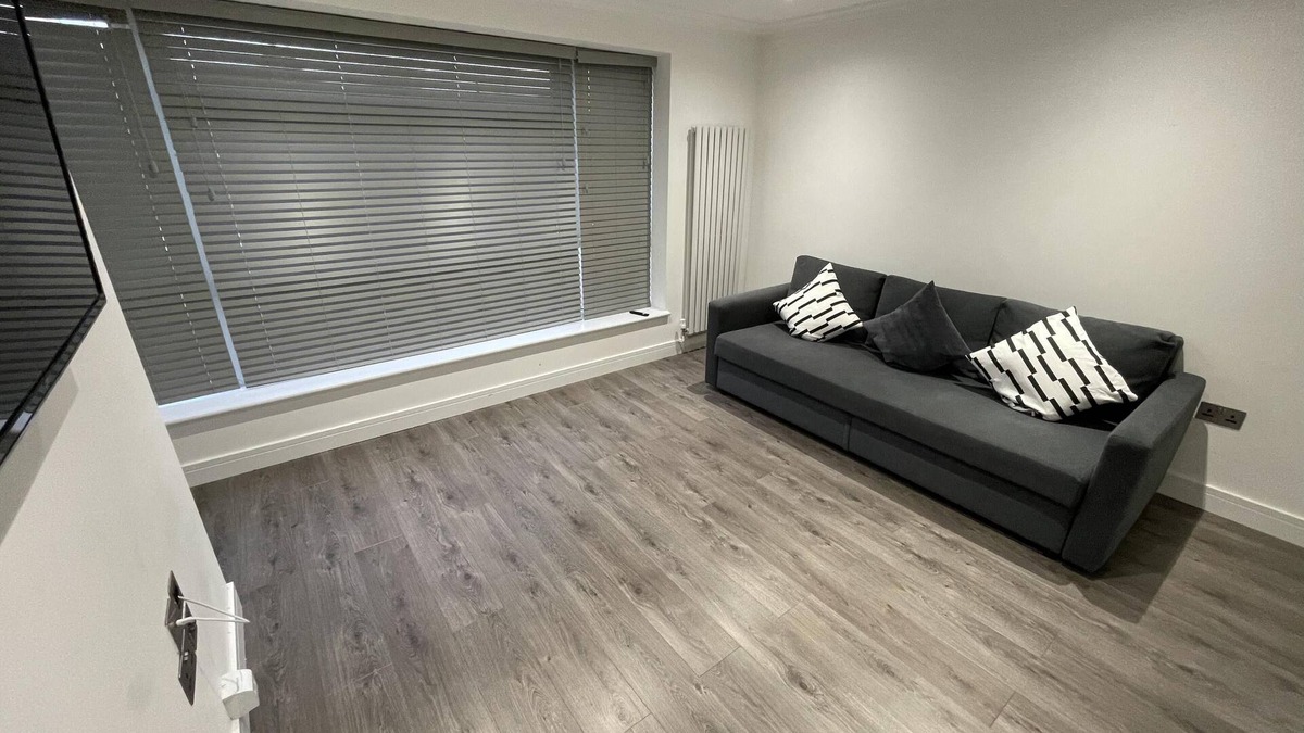 West Ham Apartment | Deluxe Apartment at London West Ham Apartments
