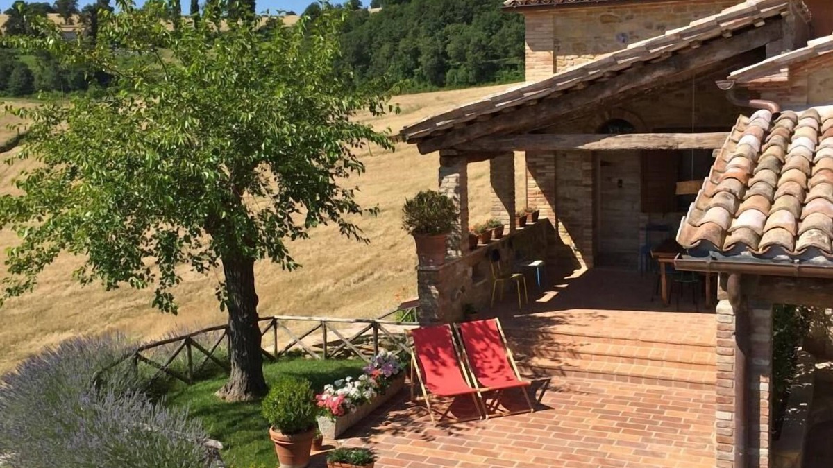 Monterosso Apartment | Deluxe Apartment The White Mulberry Tree Apartment