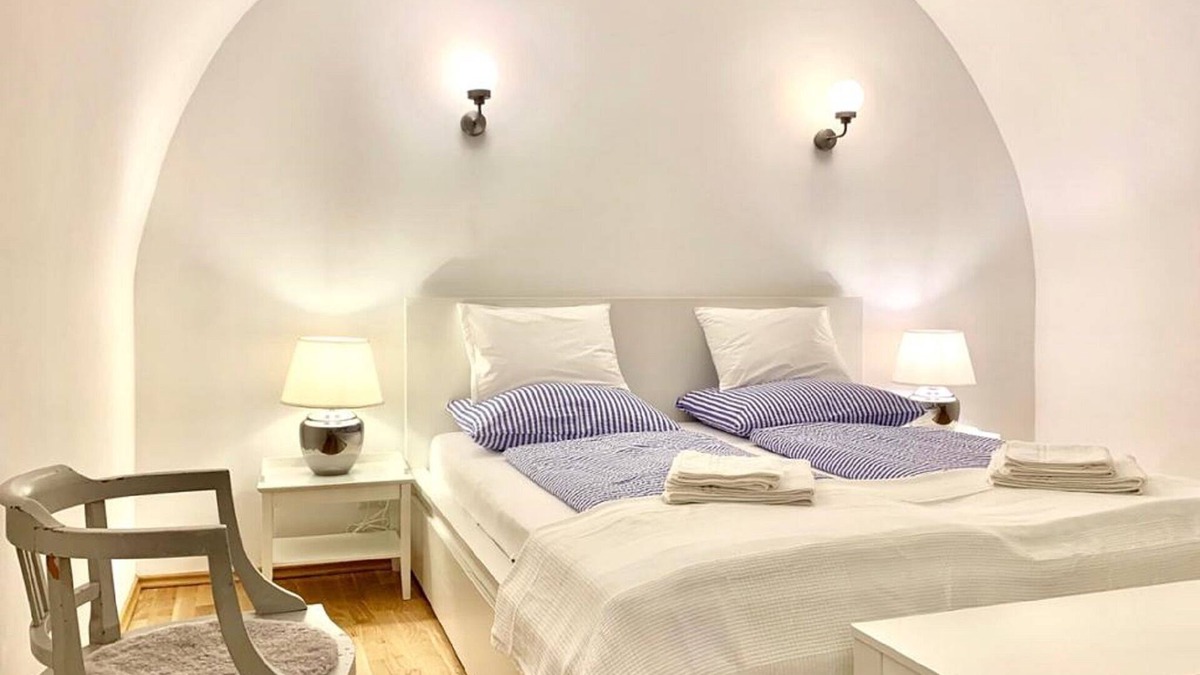 Melk Apartment | Deluxe Apartment Top 2 on the first floor