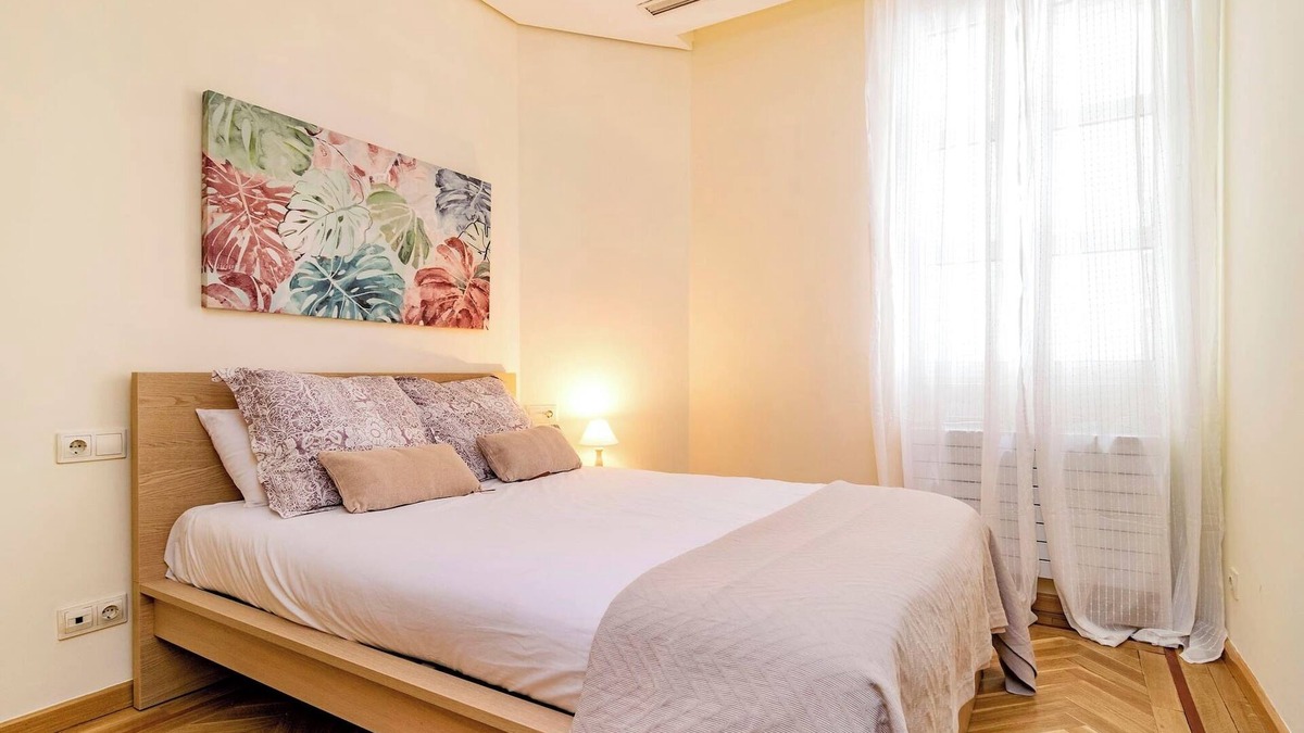 Castellana Apartment | Deluxe Apartment Velazquez Suites II