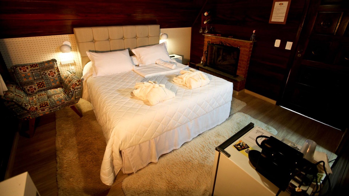 Santo Antonio do Pinhal Ski Chalet | DeLuxe Deck Chalet