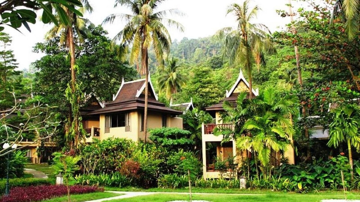 Ko Chang House | Deluxe bungalow with garden view