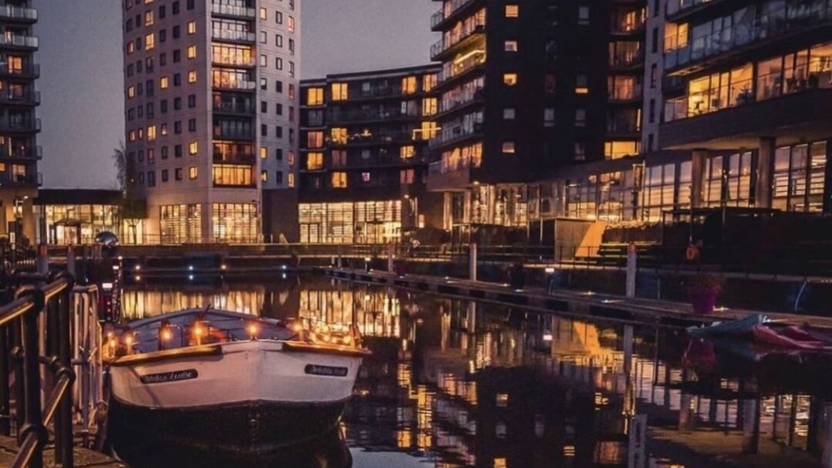 Leeds Apartment | Deluxe City Centre Apt Balcony View Free Parking