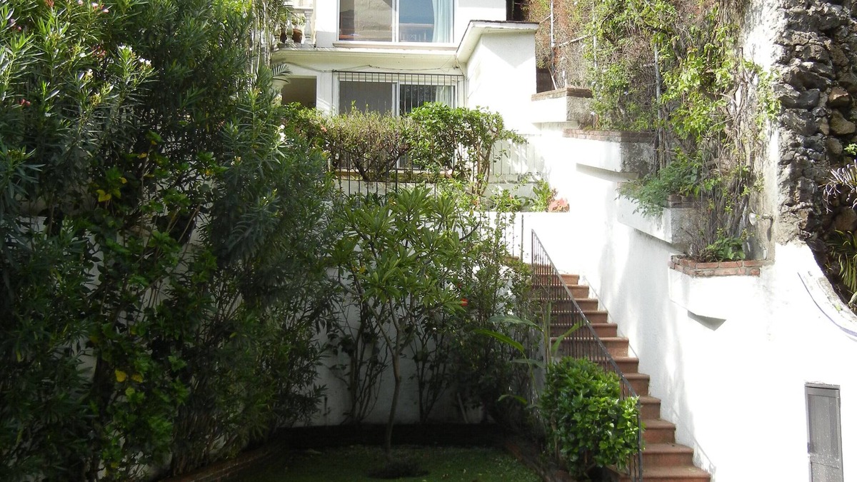 Tlaltenango Apartment | DELUXE COMPLETELY FURNISHED STUDIO APARTMENT IN A QUIET RESIDENCIAL AREA